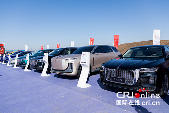 希荻微创新总部基地希荻大厦封顶仪式举行